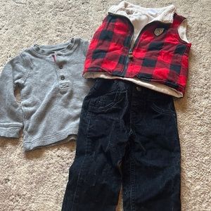 Boys Carter’s 3 piece outfit